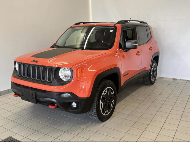 Jeep renegade 2019 TrailHalk in Cars & Trucks in City of Montréal - Image 3