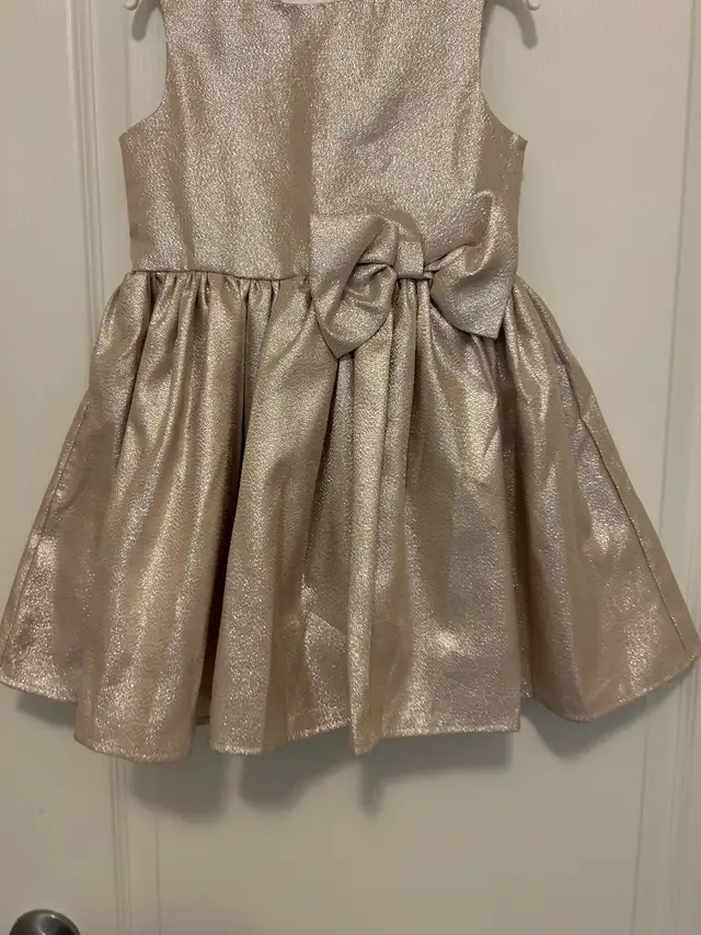 H&M Girls Party Dress in Kids & Youth in Oshawa / Durham Region - Image 5