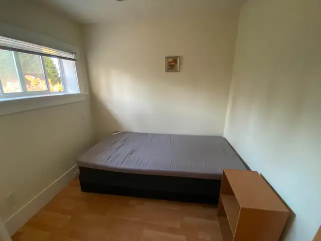 One room for rent - male tenant only in Room Rentals & Roommates in Burnaby/New Westminster - Image 3