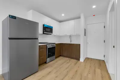 DISPONIBLE LE 1er JUIN – Studios & 3 ½ rénovés | Métro Jean-Talon | Villeray 7530 rue Lajeunesse, Mo...