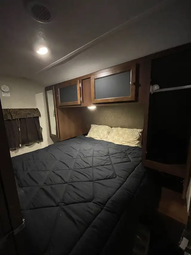 2017 Bullet Ultra Lite by Keystone in Travel Trailers & Campers in Edmonton - Image 7