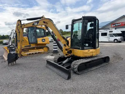 2015 Caterpillar 305.5E2 CR Cat C2.4 Engine 3700 Hours Two Speed Travel Hydraulic Dozer Blade Plumed...