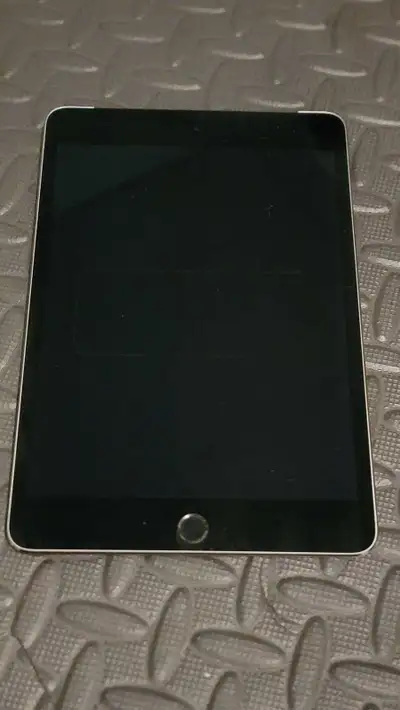 iPad Mini 128gb, View more