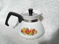 Corningware Spice of Life Vintage 6-Cup Teapot Kitchenware