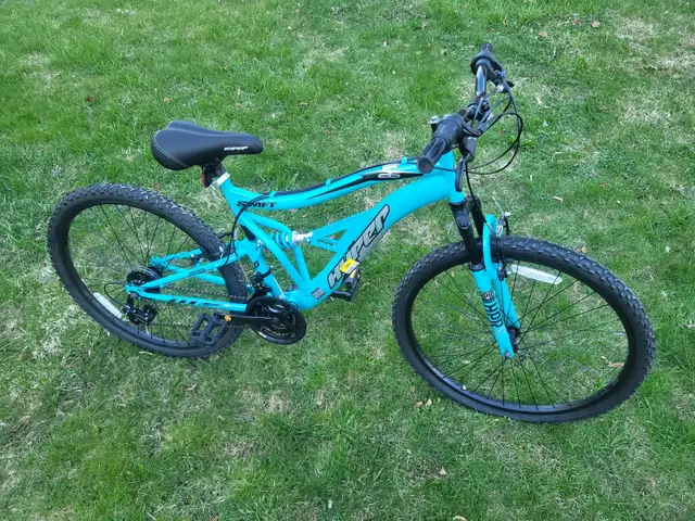 Vélo montagne 26" Hyper Swift / Hyper Swift 26" Mountain Bike in Mountain in City of Montréal - Image 3