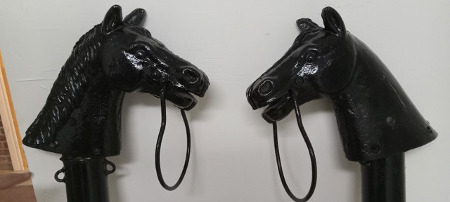Cast iron horse head hitching posts in Arts & Collectibles in Brantford - Image 2