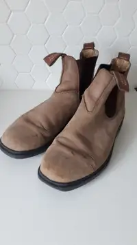 Brown Bluestone Boots Size 5 1/5