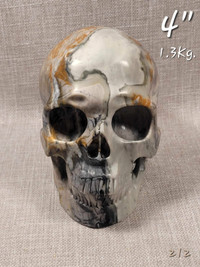 Crâne Skullis de Jaspe Naturel 4" Natural Jasper Skull.