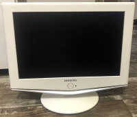 Samsung LN-S1952W 19" 1080i LCD Television / Computer Monitor