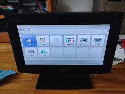 LG 26LD340H 26" LCD TV ( NOT SMART, NO REMOTE ), View more