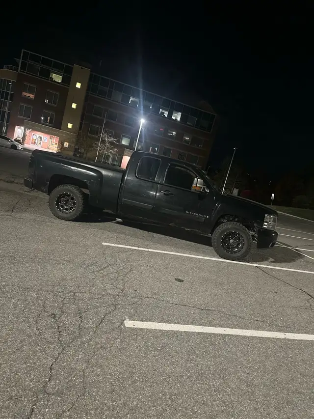 2007 Chevrolet Silverado596423463708938242