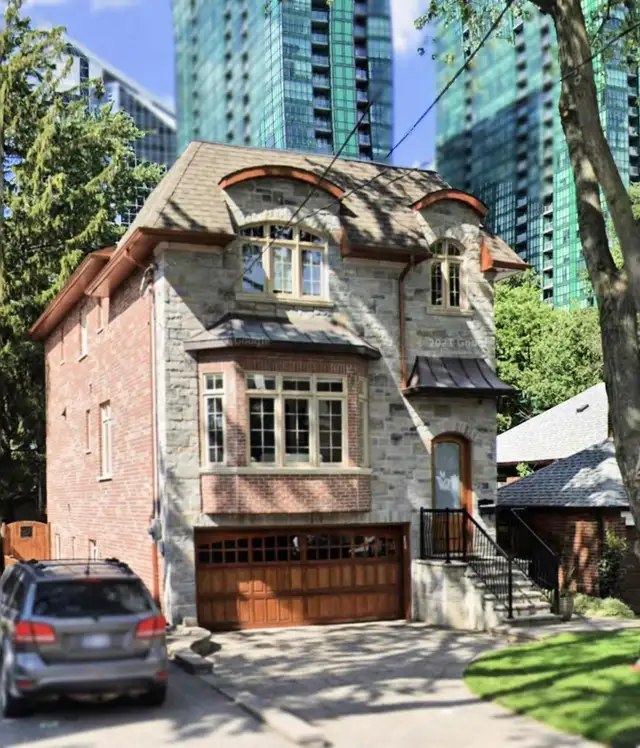 Furnished room/ Yonge & Sheppard