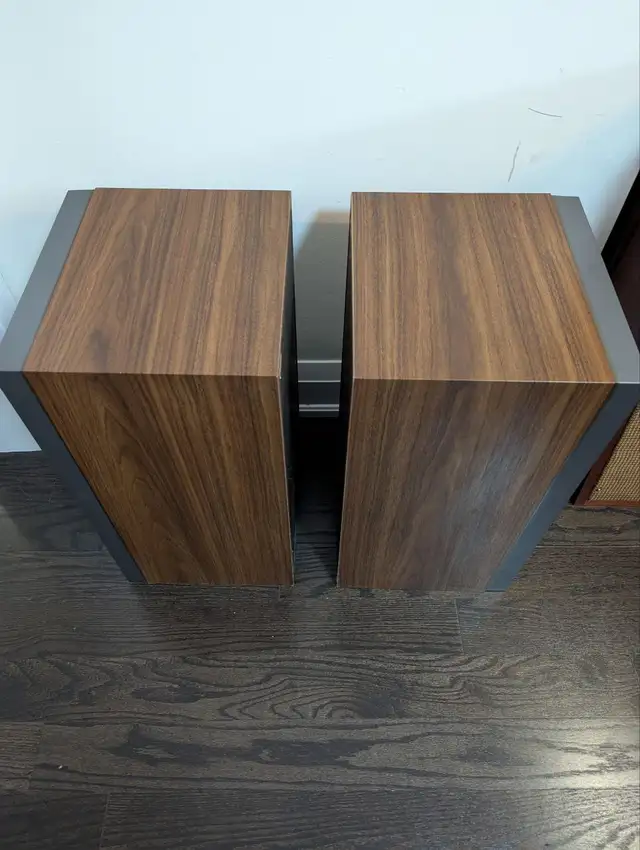 Toshiba SS-470DS High-End Vintage Speakers in Speakers in Markham / York Region - Image 7