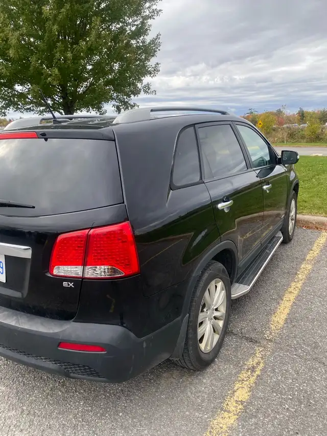 kia Sorento 2011596434093783787522