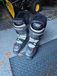 Dalbello Panterra 90 GW  Ski Boot size 9 (27/27.5)