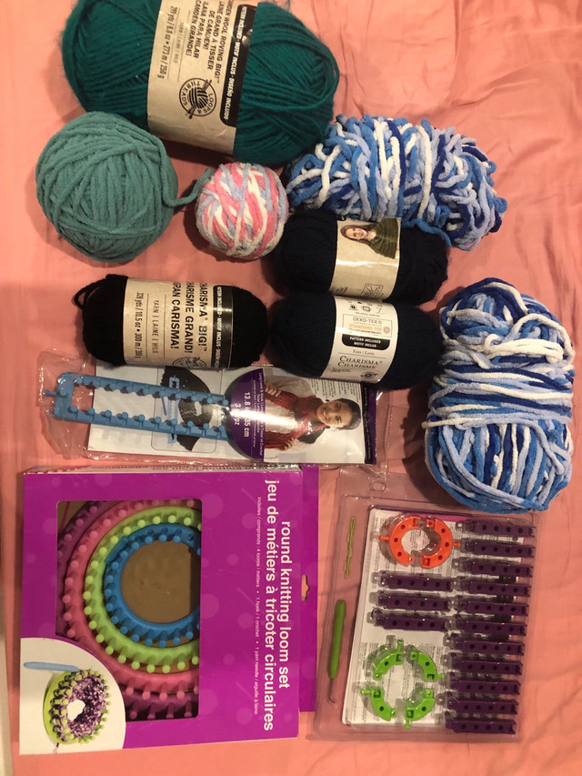 Kit de tricot, crochet, tissage avec laine dans Loisirs et artisanat  à Ville de Québec