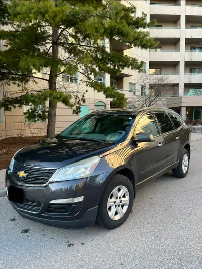 2015 Chevrolet traverse LS AWD 188,475 km 3.6 V6 engine 8 seats Comes with safety certification Rear...
