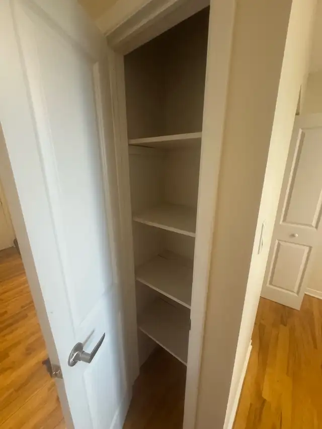 1 bedroom available in a 2 bedroom apartment 63849107292161122