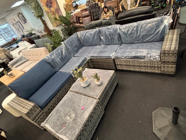 Good price Outdoor patio furniture set 7 PC in Patio & Garden Furniture in Markham / York Region