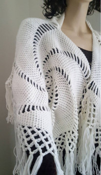 Lovely Vintage Handcrafted Poncho Style Knit  Wrap Shawl