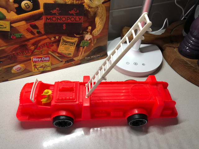 Vintage 1970s plastic Fire truck by AMLOID toys corp. 12 inches  in Arts & Collectibles in Hamilton - Image 2