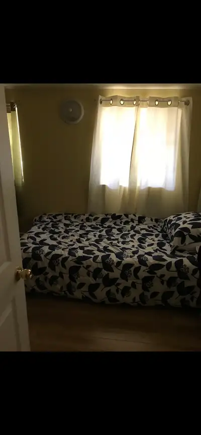 2 rooms for rent 650 each per month half months rent for damage deposit heat lights wifi included pr...