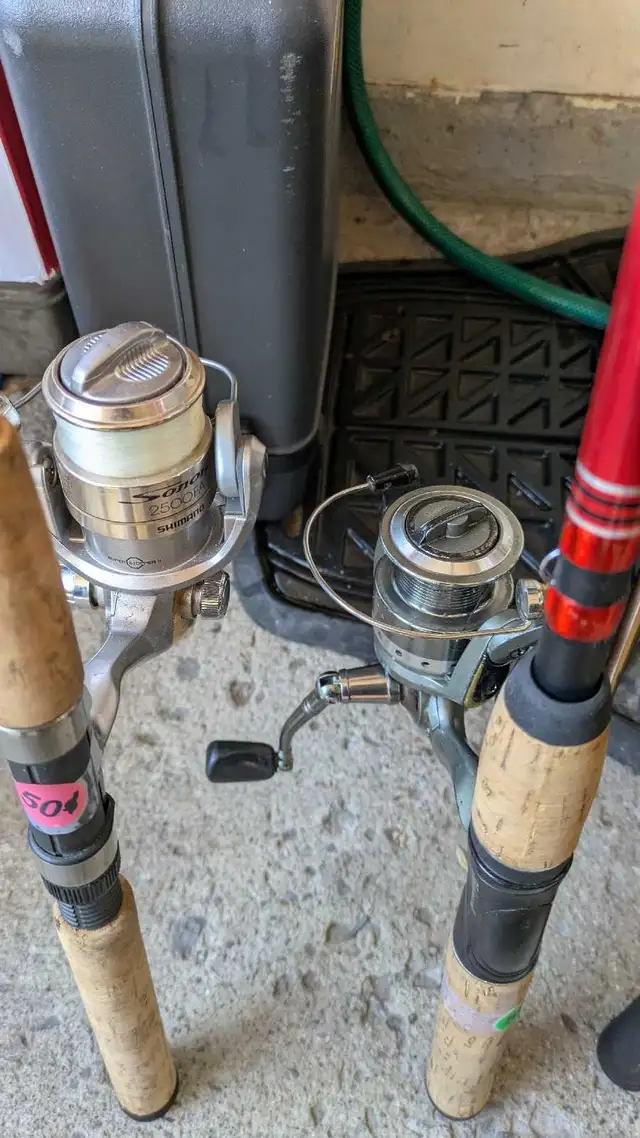 Spincast fishing rod and reel combos in Fishing, Camping & Outdoors in Ottawa - Image 4