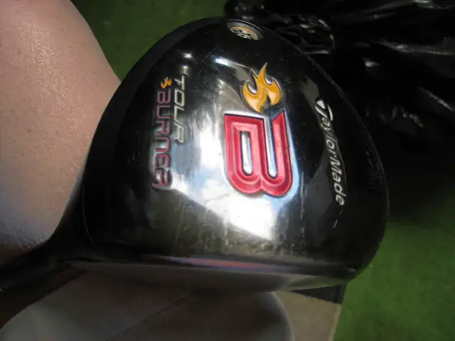 TAYLOR MADE DRIVER in Golf in Mississauga / Peel Region - Image 4