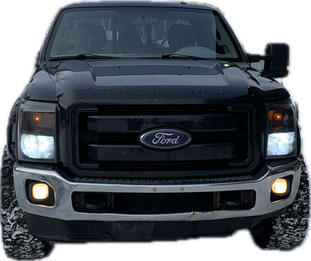 2013 Ford f250 6.2L  - 12 900$ dans Autos et camions  à Ville de Québec - Image 2