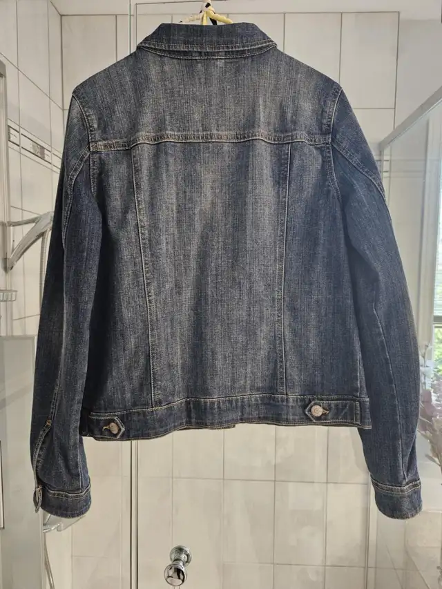 VÊTEMENT FEMME -  MANTEAU JEANS in Women's - Tops & Outerwear in Sherbrooke - Image 3