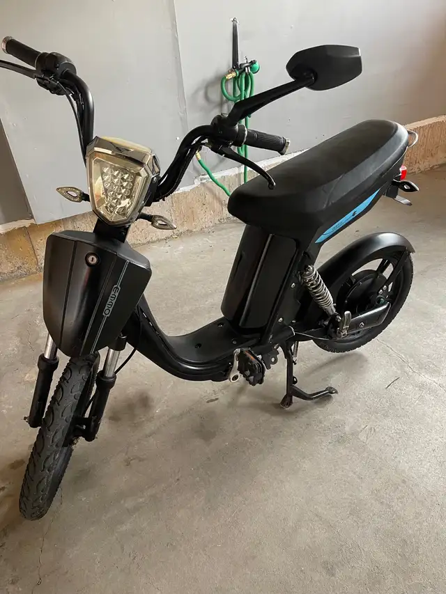 2021 Emmo Urban T2 in eBike in Oakville / Halton Region - Image 2