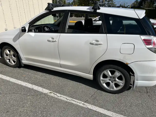 2004 Toyota Matrix XR AWD 