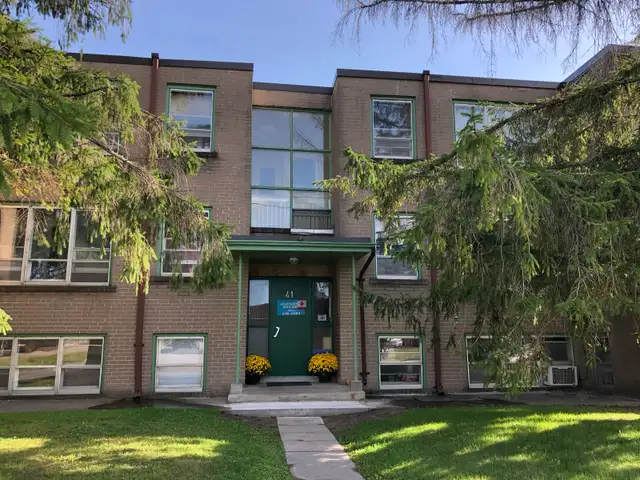 2 BDRM $2150. LG BRIGHT WINDOWS. CLEAN. QUIET. INCLUDES