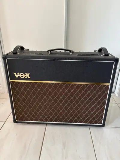 Vox AC30C2 Tube Combo Amp (w/ Upgraded Tubes & Spares), View more