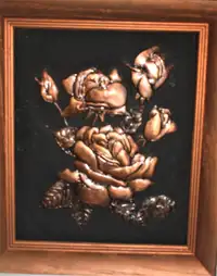 2 Copper floral wall hangings/pictures