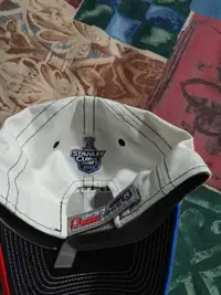 Casquette a vendre négo