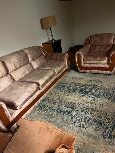 this is a 2 bedroomed basement but one room left.Utilities included Please note this is not a full s...