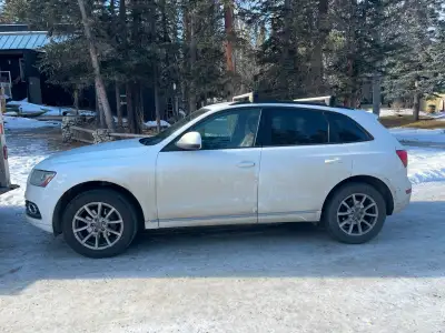 Mechanic's special. Must sell. Well loved Audi Q5 2.0L up for grabs as a project or parts car. Runs...