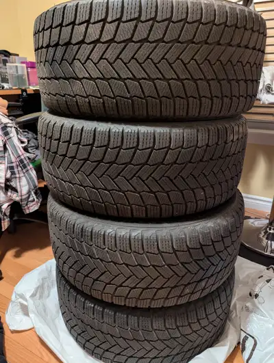 I have 4x Michelin X-Ice Snow 245/45r18 With Rims & Tpms in excellent condition. This tire package c...