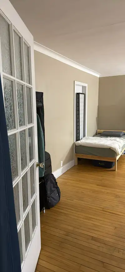 A room for rent from 5th April For one person costs 850 with half bathroom For two girls 900 in shar...