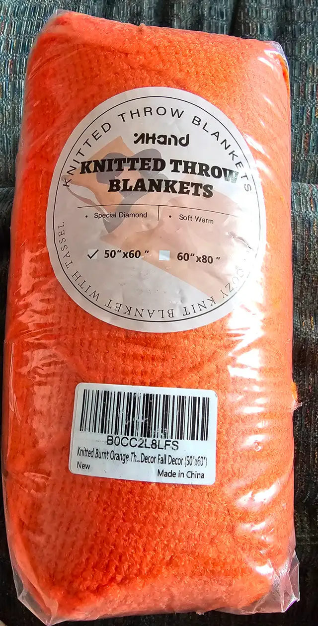 Cover burned Orange bed decor NEW Throw Blanket soft sofa couch in Bedding in Ottawa - Image 3