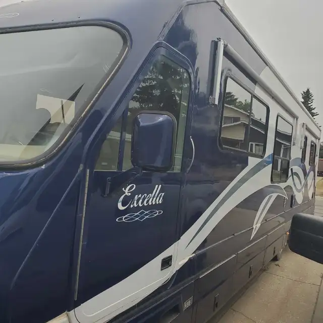 1990 Citation Excella, Gas Class A Motorhome - Motivated seller in RVs & Motorhomes in Strathcona County - Image 8