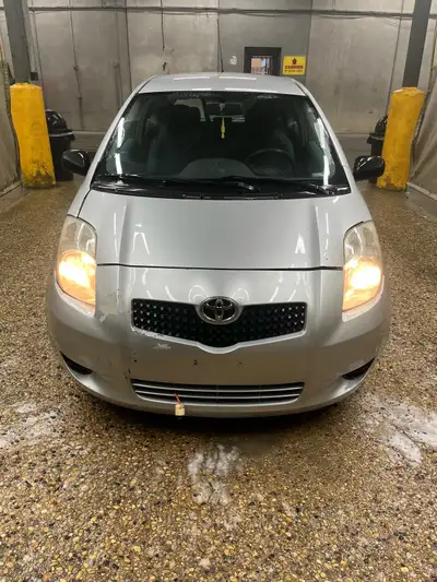 2006 TOYOTA YARIS CE CLASSIC EDITION MODEL SELLING AS IS!!! NOT SAFETIED!!! ALL HIGHWAY KMS!! FRESH...