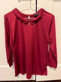 Blouse with collar - size large