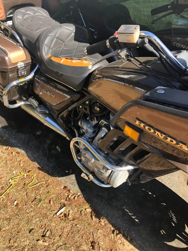 2 Honda 1100cc motorcycles in Street, Cruisers & Choppers in Belleville - Image 6