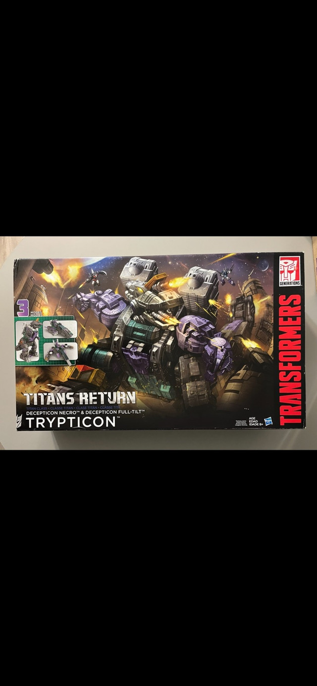 Trypticon titans return transformers  in Toys & Games in Mississauga / Peel Region