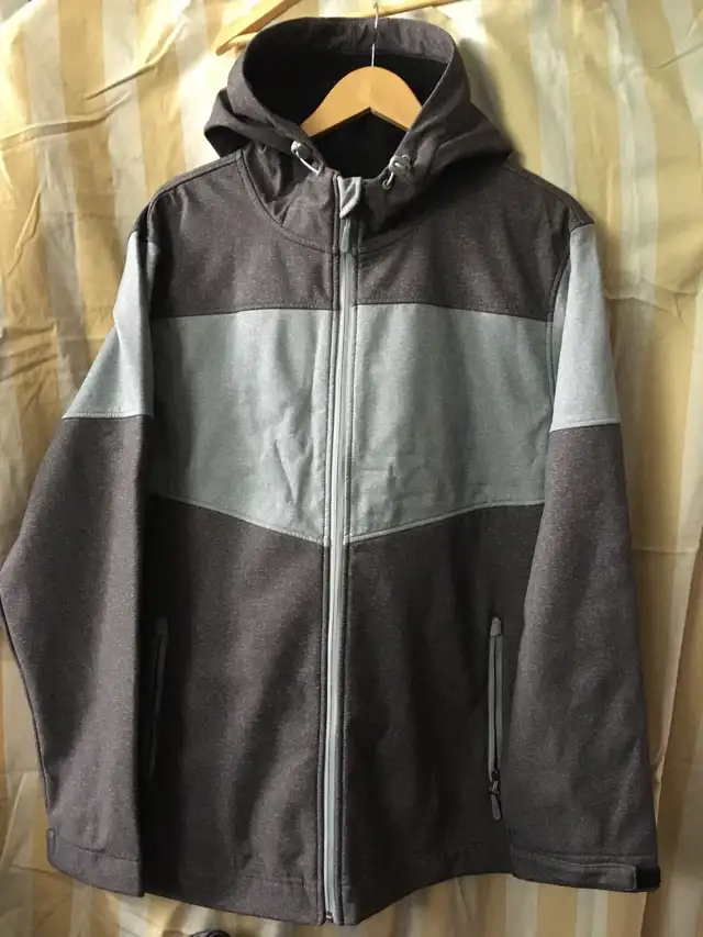 Fall jacket in Men's in City of Montréal - Image 2