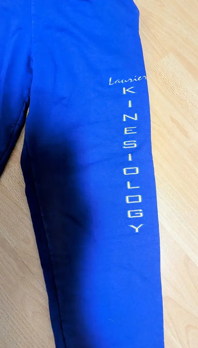 Small Laurier Kinesiology Sweatpants  in Other in City of Toronto - Image 3