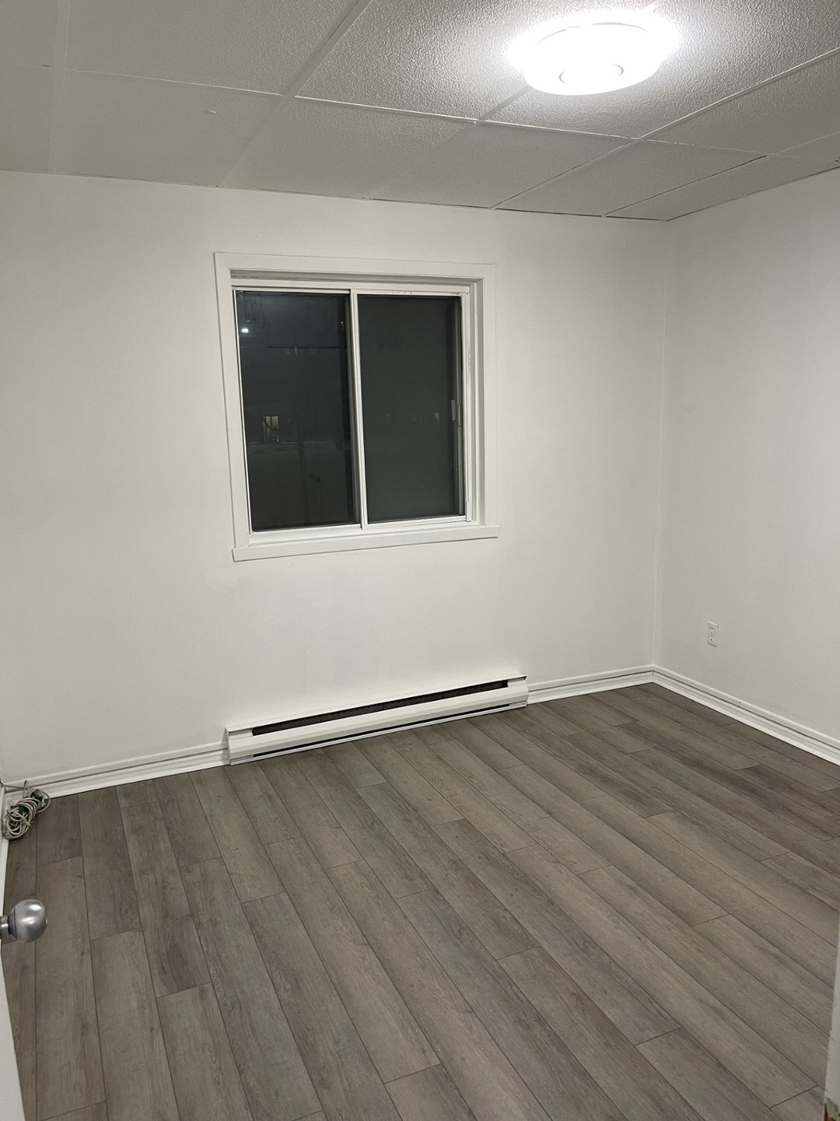 Brossard renovated 3 1/2 near REM panama station — photo 2