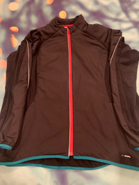 Woman’s Salomon Athletic Jacket - Size XL